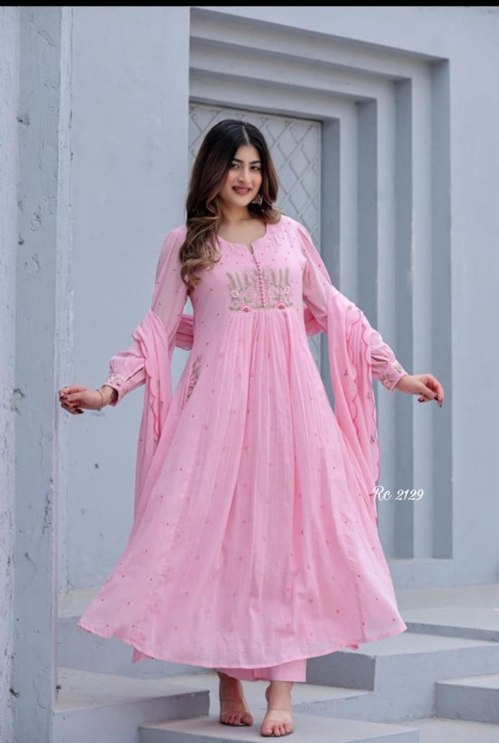 baby pink ankarli style kurti with pant and duppta sat